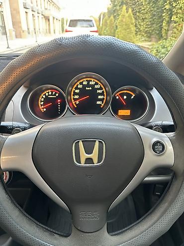 хонда фит мазга: Honda Fit: 2006 г., 1.5 л, Автомат, Бензин, Хэтчбэк — 4