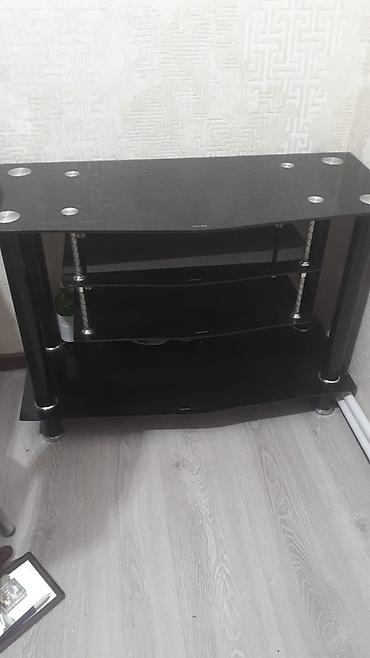paqon metr nedir: Qara şüşə TV/stend rəfi - Material: qalın, parlaq şüşə səthlər və — 2