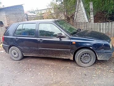 Volkswagen: Volkswagen Golf: 1992 г., 1.8 л, Кол менен иштөөчү, Бензин, Хетчбек — 3