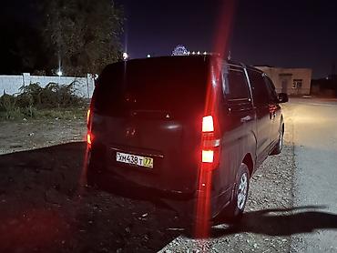 mercedes e class: Hyundai H-1: 2010 г., 2.5 л, Автомат, Дизель, Минивэн — 3