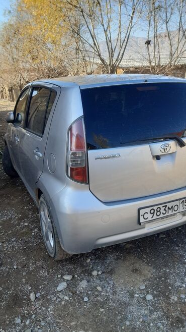 412 спринтер: Toyota Passo: 2004 г., 0.1 - engine capacity л, Автомат, Бензин, Хетчбек