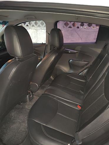 Chevrolet: Chevrolet Spark: 2016 г., 1 л, Автомат, Бензин, Хэтчбэк — 5