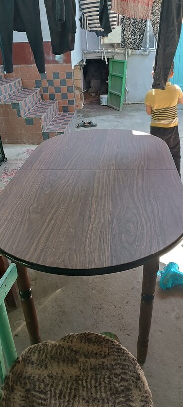stol satılır: Qonaq masası, İşlənmiş, Açılan, Oval masa