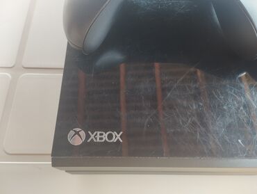 xbox one s: Xbox One, əla vəziyyətdədir hər şey işləkdir 2 original kontroller