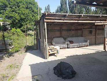 Продажа коттеджей и домов: Продам дом в отличном месте в центре села ленинское, 200метров от at lalafo.kg — 12 Продажа коттеджей и домов: Продам дом в отличном месте в центре села ленинское, 200метров от — 12