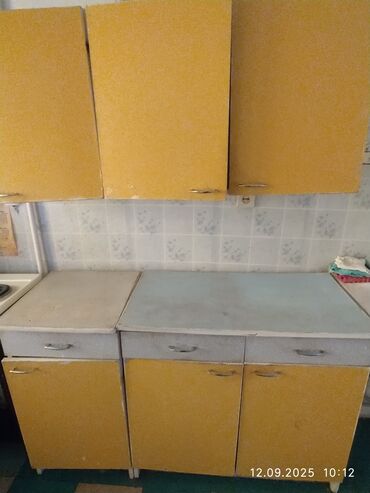 недорогая мебель для кухни бишкек: Ашкана гарнитуру, Колдонулган, түсү - Сары, ДСП, Өзү алып кетүү