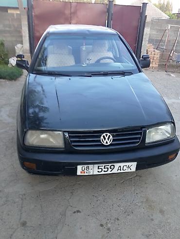 Volkswagen: Volkswagen Vento: 1992 г., 1.8 л, Кол менен иштөөчү, Бензин, Седан — 2