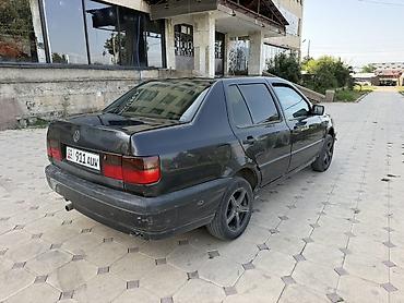 ключи б у: Volkswagen Vento: 1993 г., 1.8 л, Механика, Бензин, Седан — 8