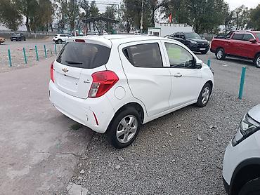 корвет машина: Chevrolet Spark: 2017 г., 0.1 л, Автомат, Бензин, Хэтчбэк — 4