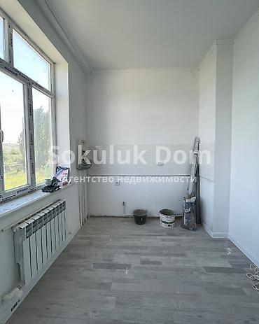 30000сом квартира: 1 комната, 30 м², 2 этаж — 1