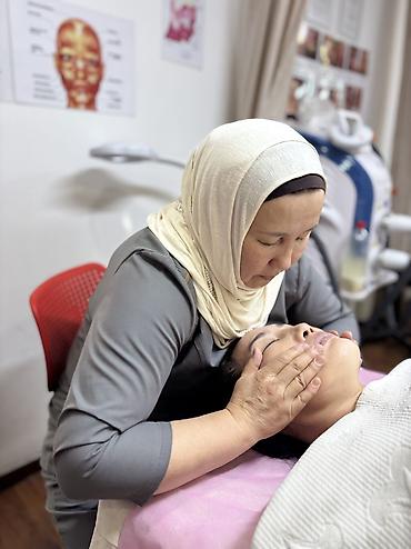 Массаж: Фейс массаж.Табигый жол менен беттеги бырыштарды, баштагы, желкедеги — 3