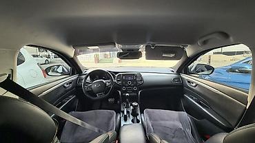 Renault Samsung: Renault Samsung SM6, серебристый седан бизнес‑класса. Кузов и дизайн — 5