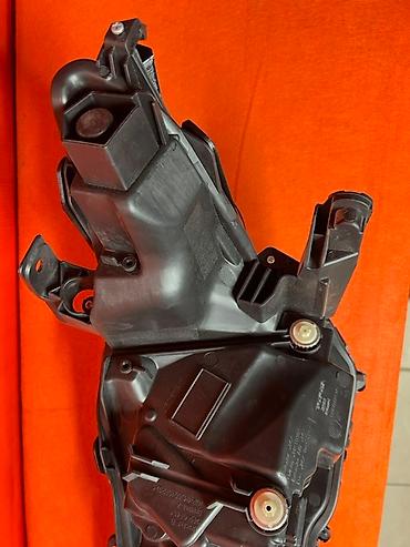 Передние фары: Передняя правая фара Toyota Новый, Оригинал — 8