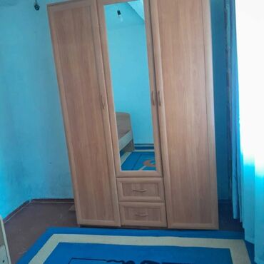 Долгосрочная аренда домов: 65 м², 3 комнаты, Теплый пол, Бронированные двери, Забор, огорожен