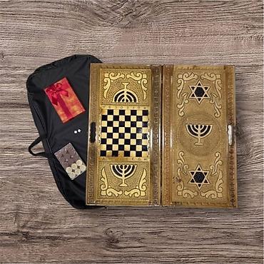 №: 13979 Məhsulun adı: Nərd dəsti Əl işi, qoz ağacından, oyma dizayn