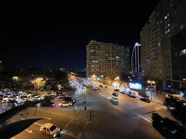 Köhnə tikili: Bakı, 4 otaqlı, Köhnə tikili, 100 kv. m — 21