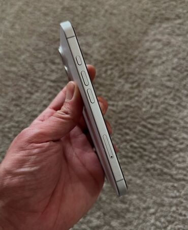 Apple iPhone: IPhone 16, 128 GB, Ağ, Simsiz şarj, Face ID -da lalafo.az — 6 Apple iPhone: IPhone 16, 128 GB, Ağ, Simsiz şarj, Face ID — 6