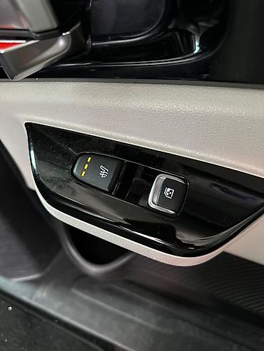 Kia: Kia Carnival: 2020 г., Минивэн — 34