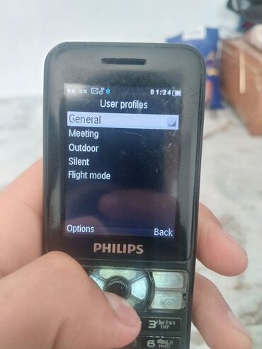 ekran kartı notebook: Problemsiz telefondur 1 hefde zaryetqa saxlayır bletuh, ekran şekli