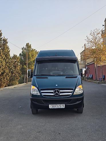 mercedes ayaqaltı: Mercedes-Benz Sprinter: 2.2 l | 2011 il Van/Minivan — 1