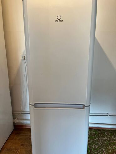 холодильник черный: Холодильник Indesit, Двухкамерный