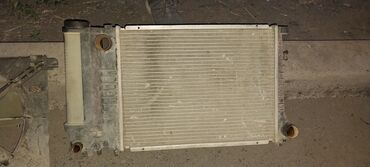 Радиаторы: Куплю радиатор рабочий на бмв е34 2.5плита.
год 1989
