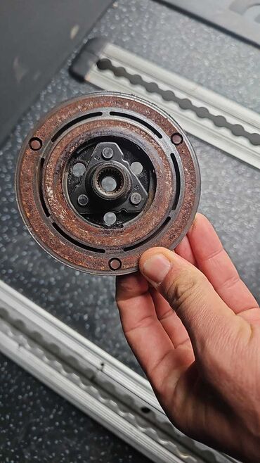 Çaşqa, feredo diskləri: Kondisioner kompressorunun muftası. Avtomobilin kondisioner sisteminin — 8