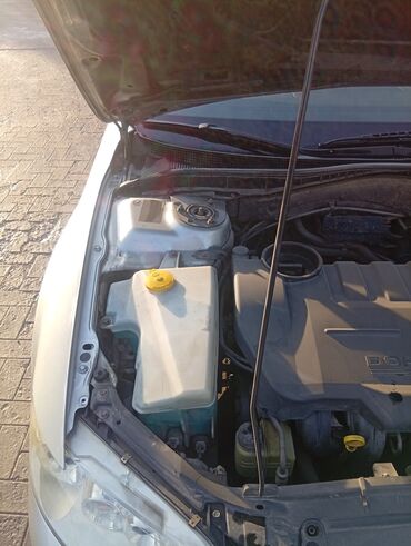 Mazda: Mazda 6: 2004 г., 2 л, Автомат, Бензин, Хэтчбэк — 4