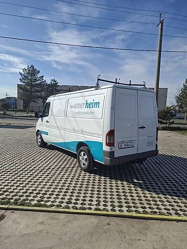 Легкий грузовой транспорт: Легкий грузовик, Mercedes-Benz — 5