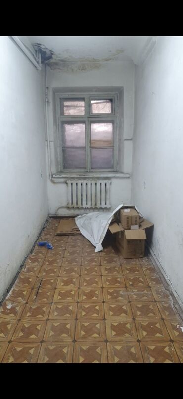 аренда помещения с кухонным оборудованием: Турузбекова 

Сдается помещение под склад можно 
Площадь:15м2