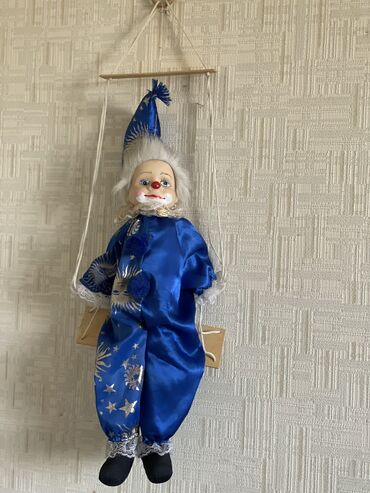 подвесные игрушки: Кукла Арлекина, на подвесной качели Очень красивый! Состояние