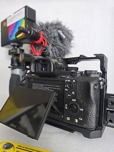 sony zv e10 ii: Sony Alpha a7 II foto-video çəkiliş üçün Tam kamplekt. Şəkildə nə — 7