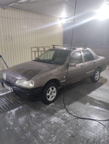 Ford: Ford Sierra: 1989 г., 2 л, Механика, Бензин, Седан — 2
