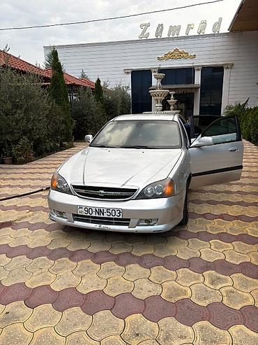 011 masini: Chevrolet Evanda: 2 l | 2005 il 350800 km Sedan — 2