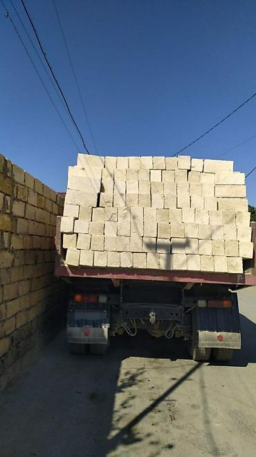 Digər tikinti daşları: Kubi̇k daş ( mi̇şar daşi ) standart eyni ölcüdə (39sm×19sm×16sm) orta — 17