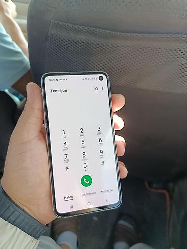 switch oled: Samsung Galaxy S10e, Б/у, 128 ГБ, цвет - Голубой, 2 SIM — 1
