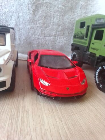 интересные игрушки для детей: Lamborghini Aventador led фары двери открываются спойлер поднимается