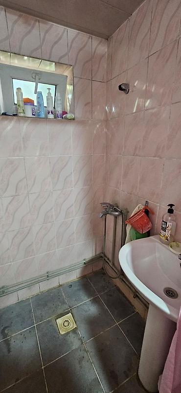 Продажа коттеджей и домов: 3 комнаты, 70 м², Манас, Собственник — 14