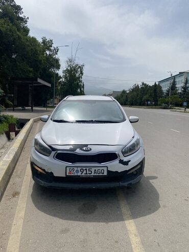 афто рассрочка: Kia Ceed: 2017 г., 1.6 л, Автомат, Бензин, Универсал