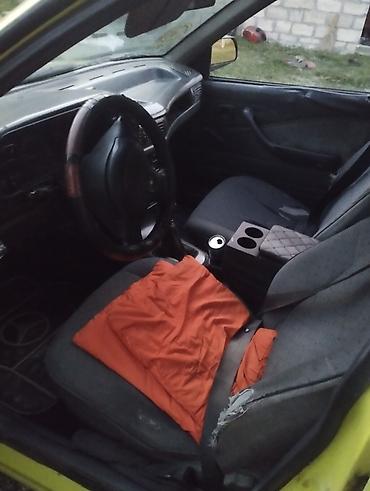 бампер опель вектра б: Daewoo Nexia sedan Xüsusiyyətlər: - Kuzov: 4 qapılı sedan, sarı rəng — 9