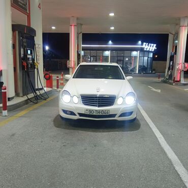 Mercedes-Benz: Mercedes-Benz E-Class: 2.2 l | 2006 il Sedan — 1