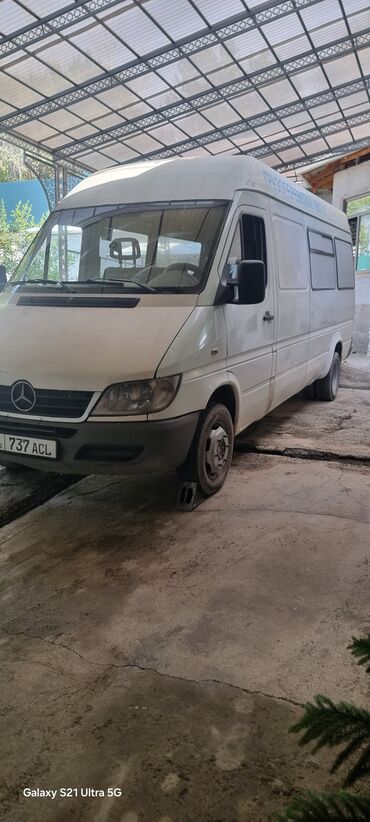 бампер на бус сапок: Автобус, Mercedes-Benz, 2004 г., 2.2 л