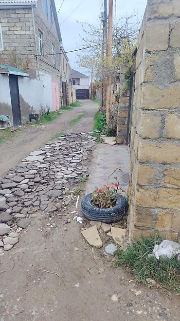 memar ecemi 3 otaqli evler: 3 otaqlı, 80 kv. m, Təmirsiz — 2