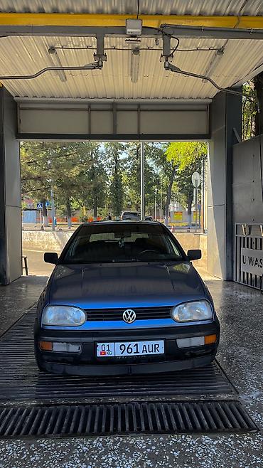 крыло гольф3: Volkswagen Golf: 1994 г., 1.8 л, Механика, Бензин, Хэтчбэк — 5
