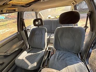 mers e210: Opel Vectra: 1989 г., 2 л, Механика, Бензин, Седан — 7