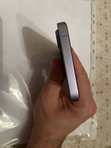 Apple iPhone: IPhone 12, 128 GB, Qara, Simsiz şarj — 11