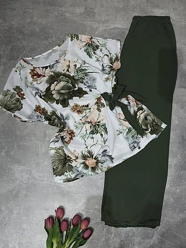 Kompleti: Komplet
 Vel. do 3xl
V22 — 9