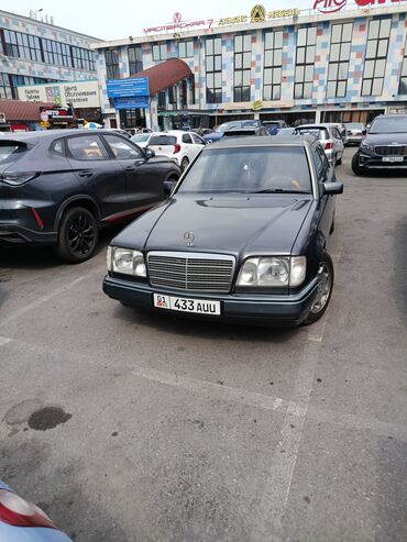 мерс s class: Mercedes-Benz W124: 1993 г., 3.2 л, Механика, Бензин, Седан