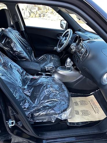 avto satış saytları: Nissan Juke, qara rəng, kompakt krossover. Xüsusiyyətlər: - Kuzov: 5 — 5
