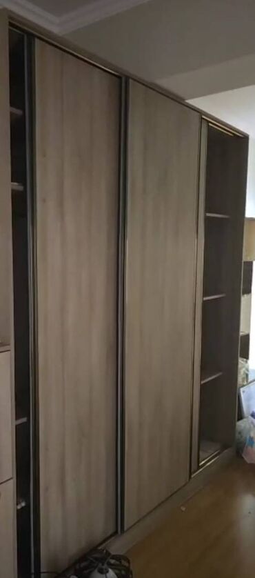 işlenmiş şkaf: Az işlənmiş təzə kimidir, təcili satilir